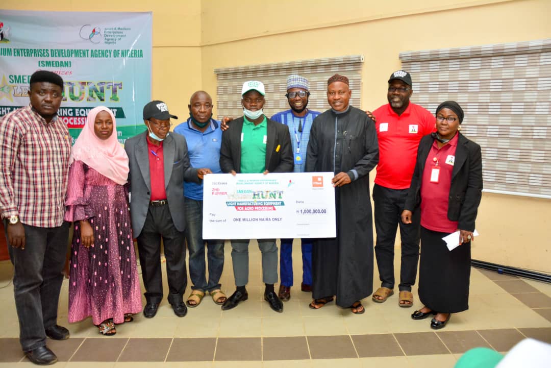 Group photograph at the 2021 SMEDAN Talent Hunt award presentation for the North-Central Region